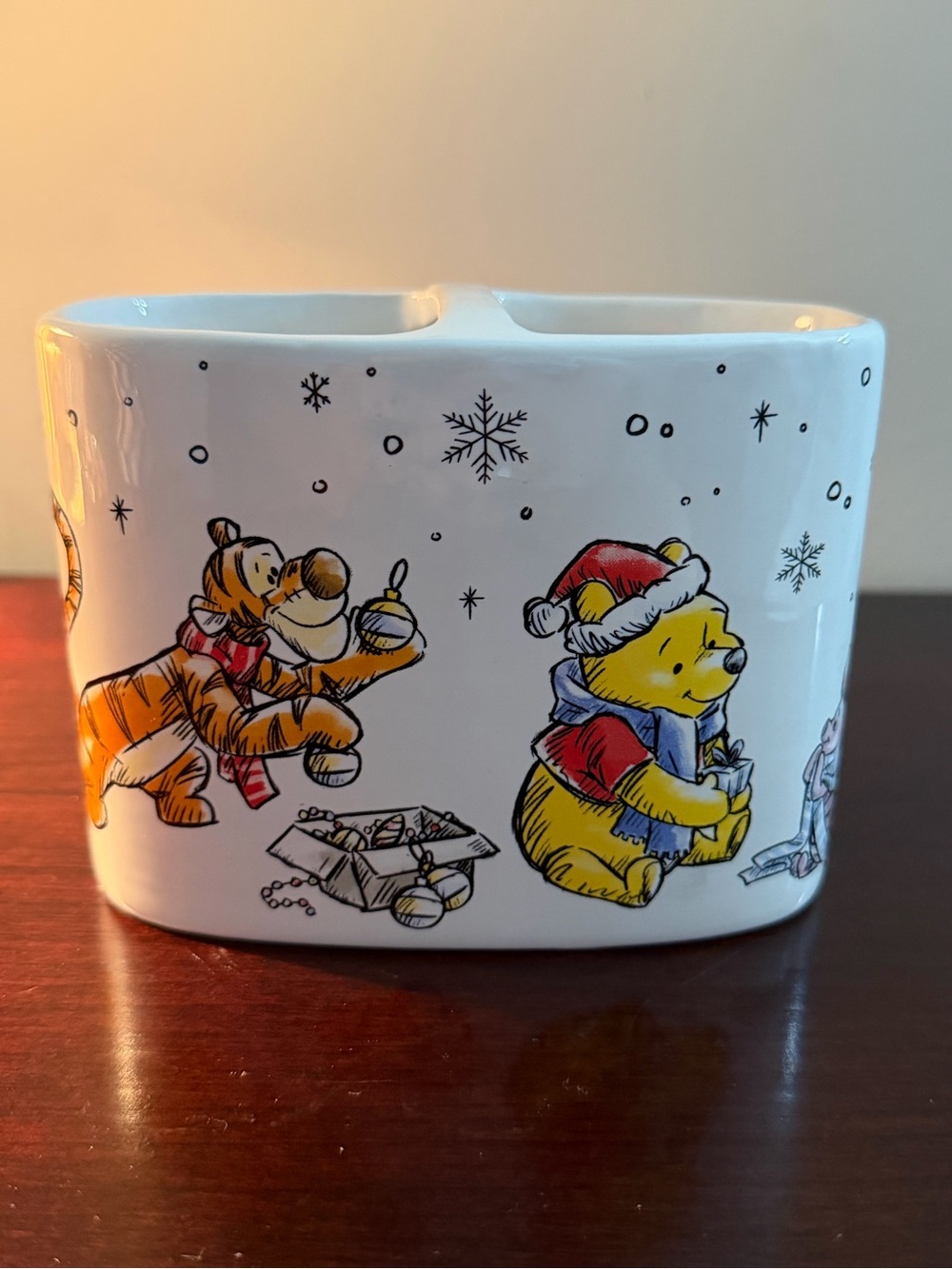 Disney Winnie the Pooh Christmas Divided Ceramic Organizer Tigger Eeyore